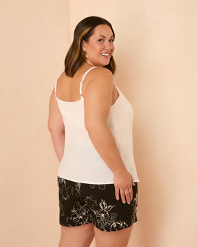 Short Preto Elegance