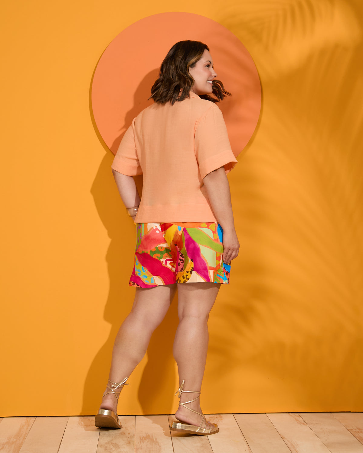 Short Tropical  Breeze